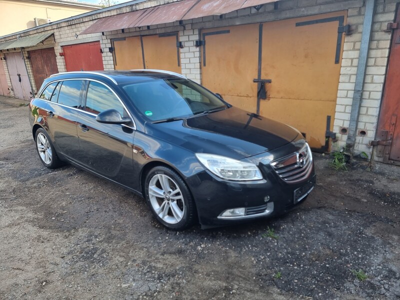 Opel Insignia 2010 y parts