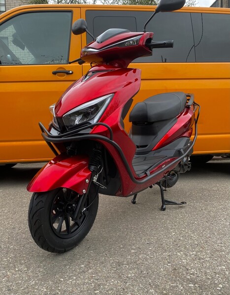 Photo 2 - Yamaha Cygnus 2024 y Scooter / moped