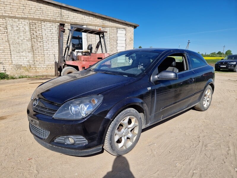 Opel Astra III 2006 m dalys