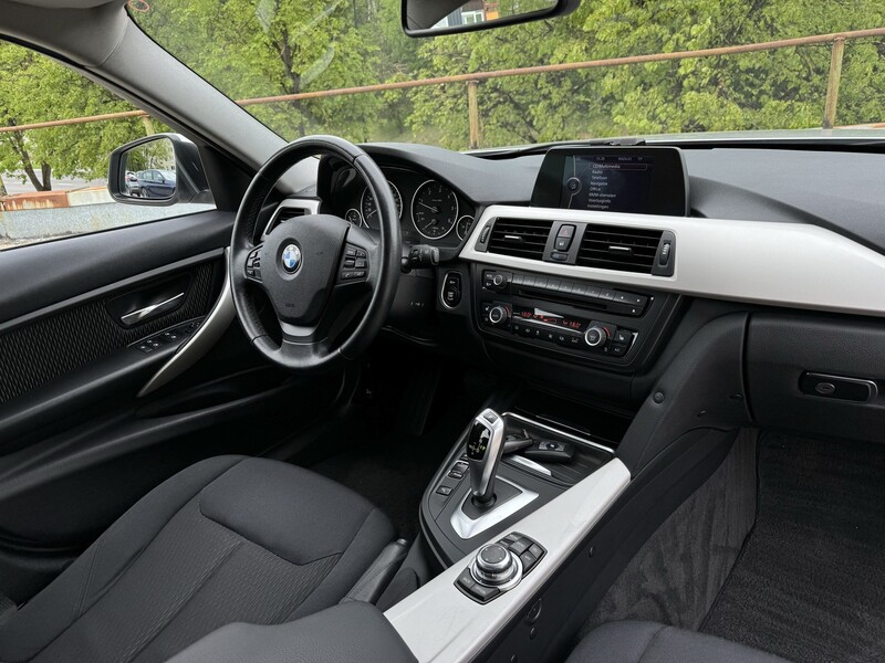 Photo 15 - Bmw 320 d Eff.Dynamics Luxur 2013 y