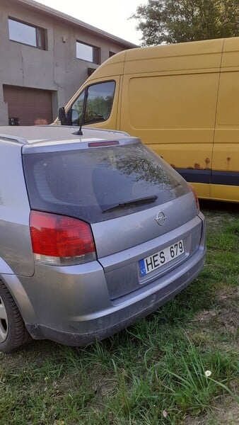 Photo 2 - Opel Signum 2004 y Wagon