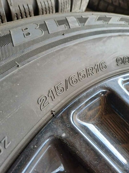 Photo 9 - Brock light alloy R16 rims