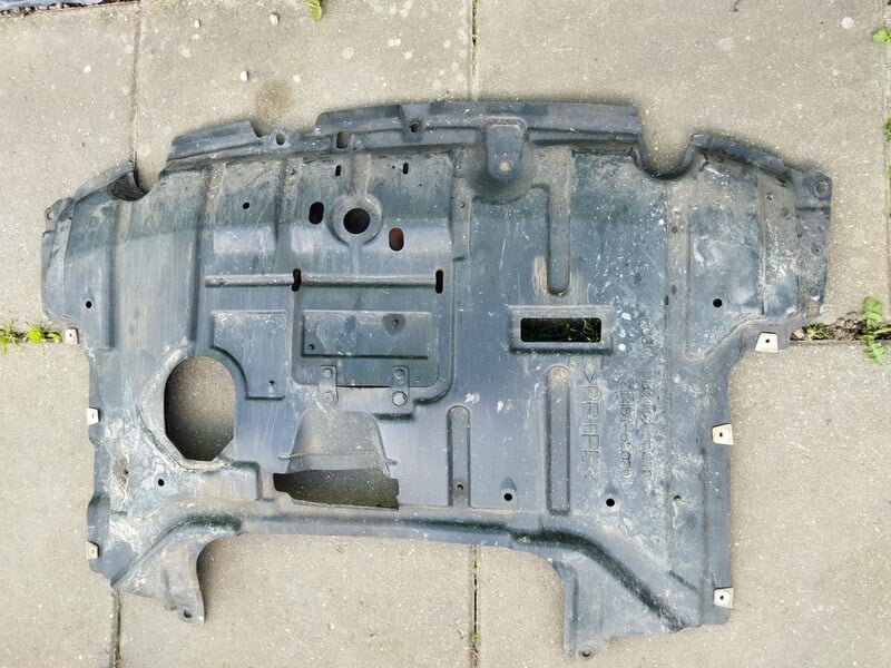 Photo 8 - Toyota Verso-S 2012 y parts