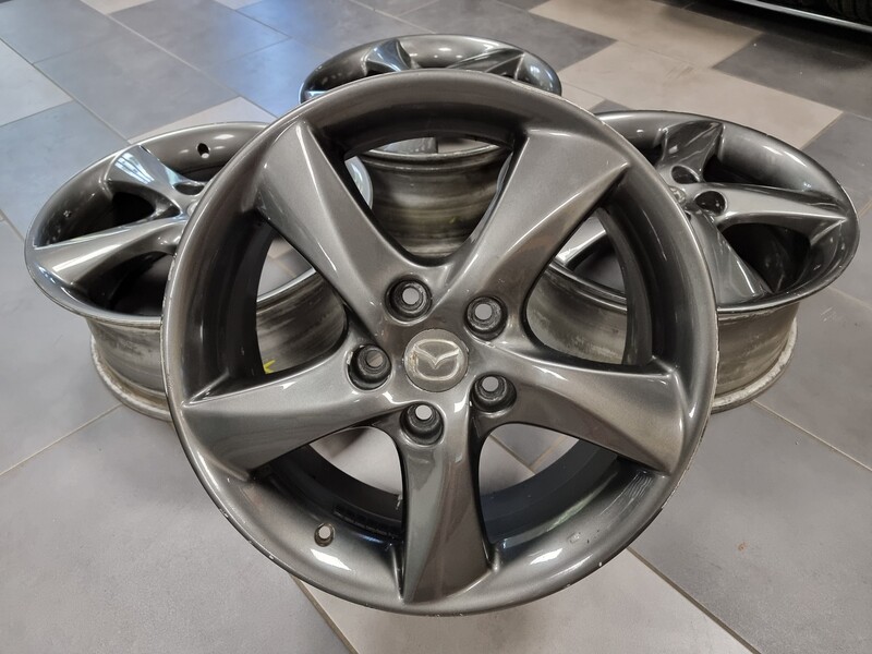 R577 Mazda light alloy R17 rims