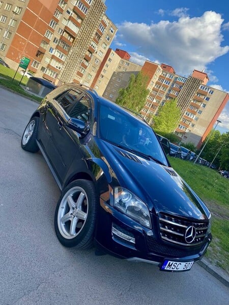 Photo 1 - Mercedes-Benz ML 300 CDI BlueEff. 2011 y