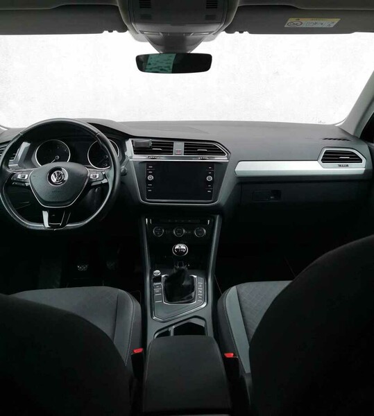 Nuotrauka 15 - Volkswagen Tiguan 2018 m Visureigis