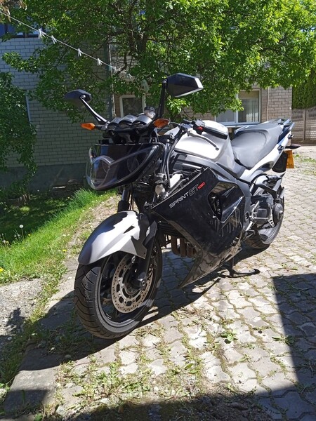 Photo 4 - Triumph Sprint 2010 y Touring / Sport Touring motorcycle