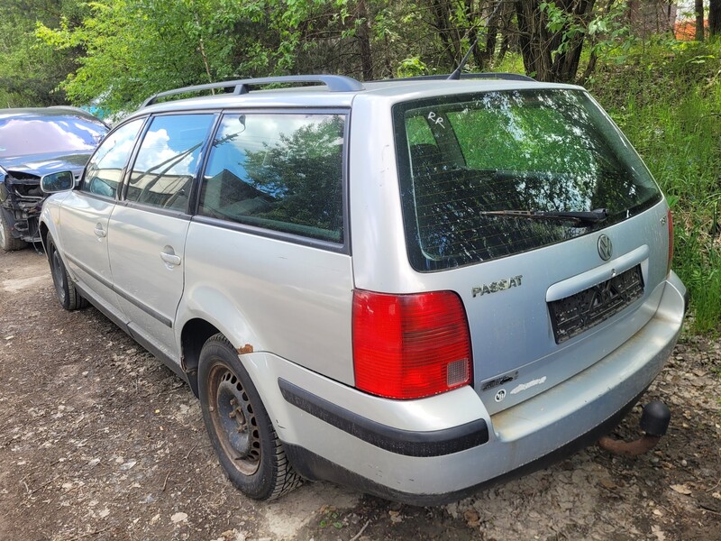 Photo 2 - Volkswagen Passat 2000 y parts