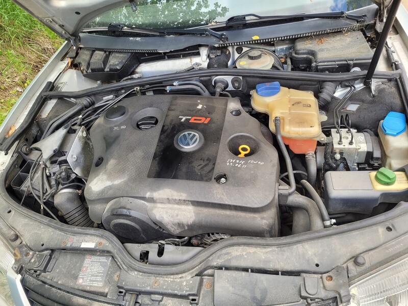 Photo 3 - Volkswagen Passat 2000 y parts