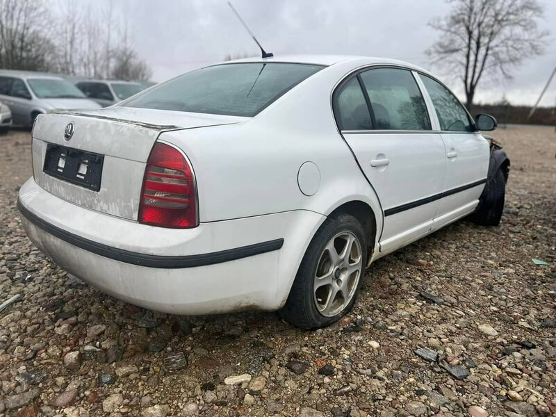 Nuotrauka 3 - Skoda Superb 2003 m dalys