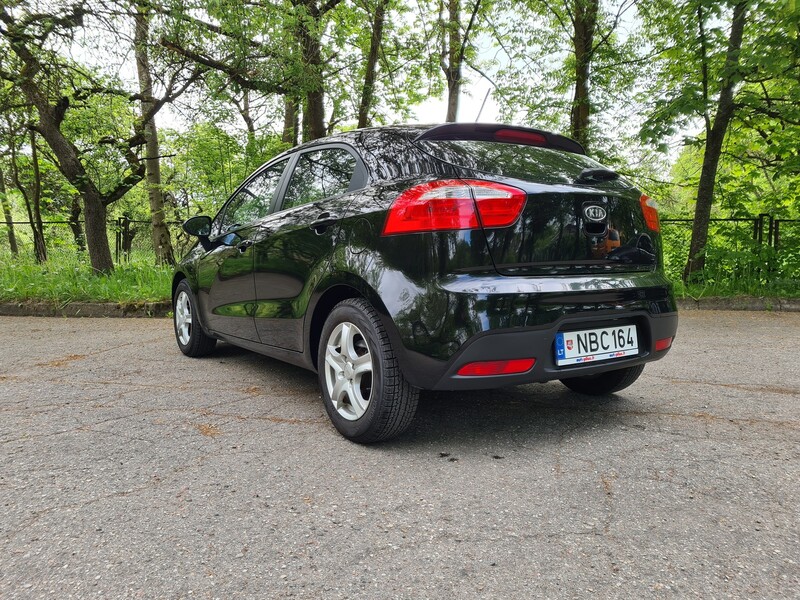 Nuotrauka 9 - Kia Rio 2011 m Hečbekas