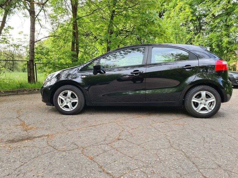 Nuotrauka 10 - Kia Rio 2011 m Hečbekas