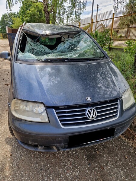 Photo 2 - Volkswagen Sharan 2005 y parts