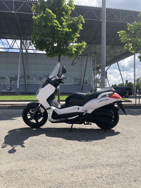 Yamaha X-max 2006 y Scooter / moped