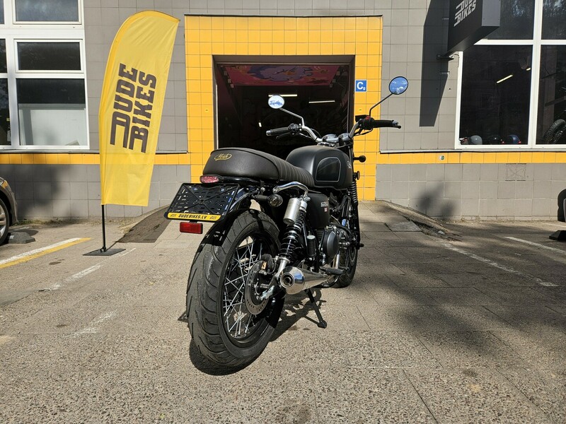 Фотография 4 - Mash Black Seven 2024 г Классический / Streetbike мотоцикл