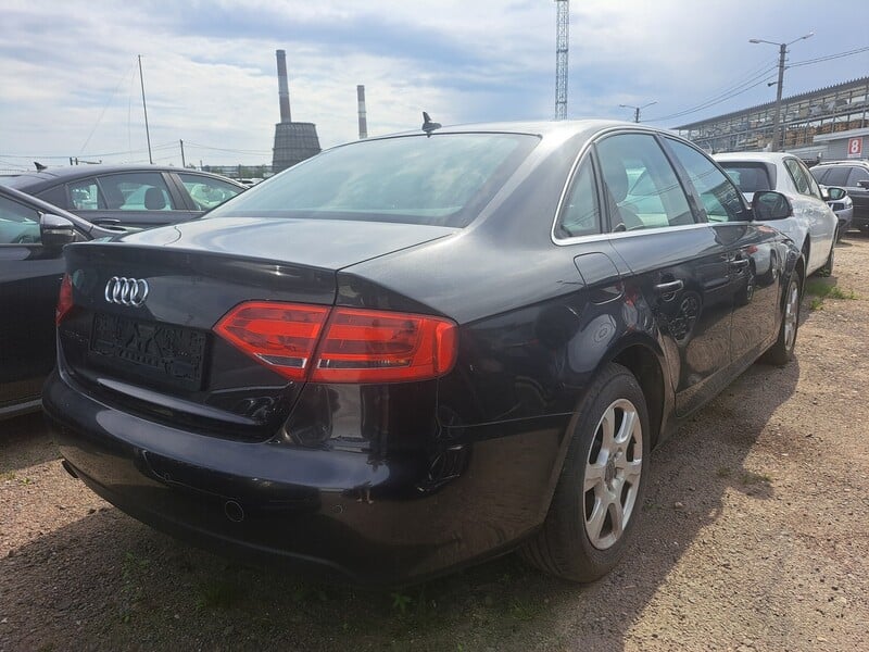 Photo 4 - Audi A4 2009 y Sedan