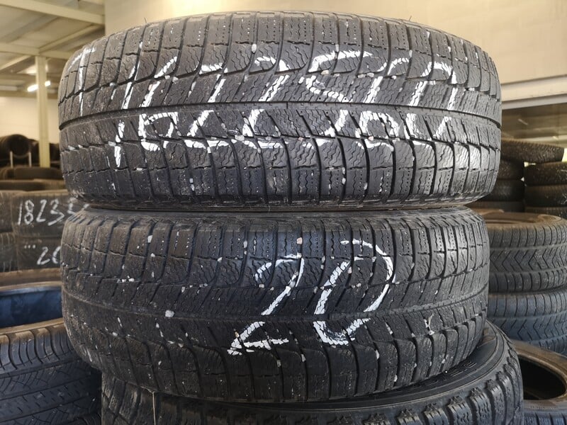 Photo 1 - R16 universal tyres passanger car