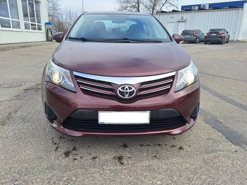 Nuotrauka 1 - Toyota Avensis D-4D Sol 2012 m