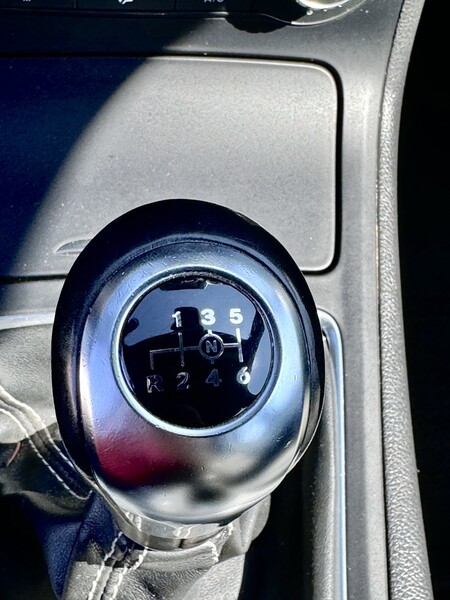 Фотография 29 - Mercedes-Benz B 180 2012 г Хэтчбек