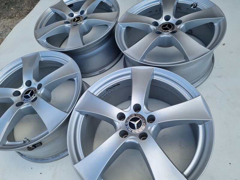 Mercedes-Benz R18 E klasė E 320 light alloy R18 rims