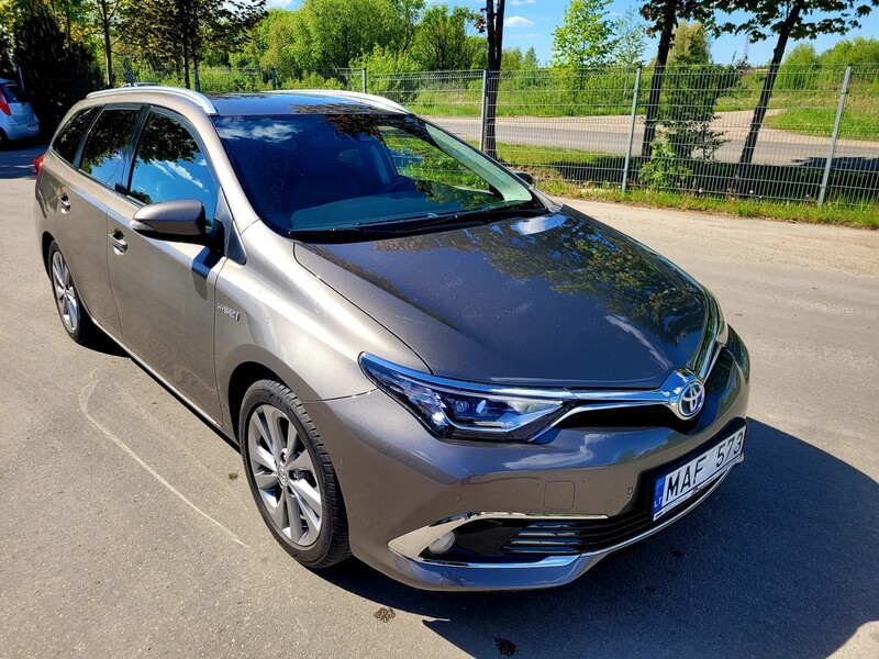 Toyota Auris MĖNESIO ĮMOKA 221Eur 2017 г