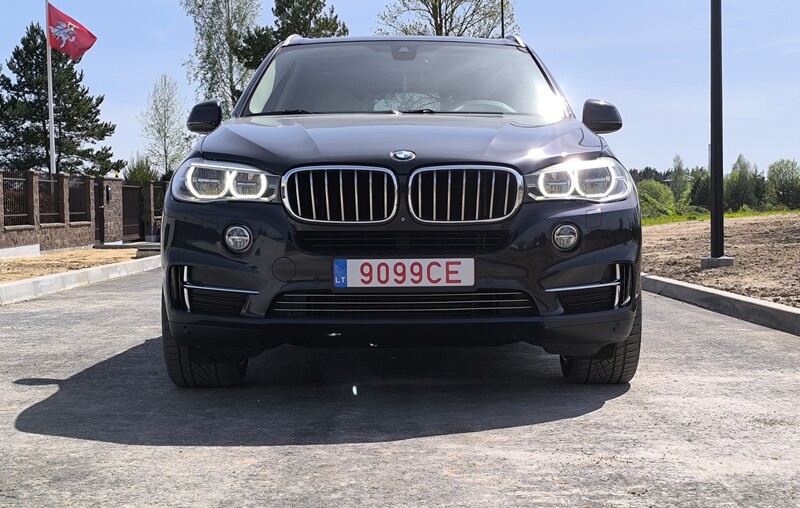 Photo 2 - Bmw X5 2015 y Off-road / Crossover