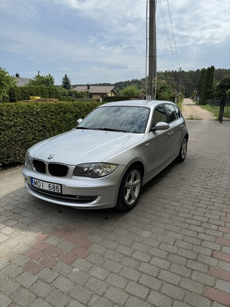 Photo 2 - Bmw 116 2007 y Sedan