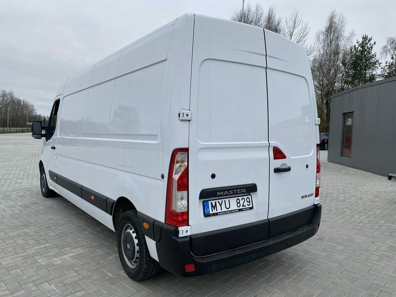 Photo 4 - Renault Master 2019 y rent