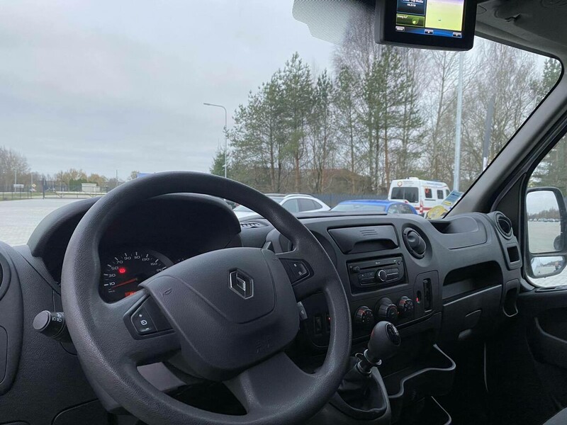 Photo 6 - Renault Master 2019 y rent