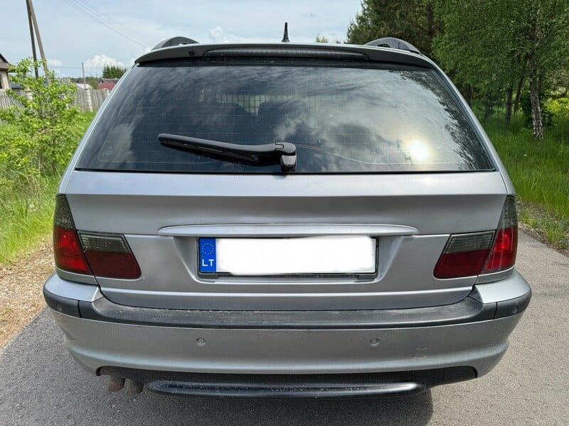 Photo 5 - Bmw 330 E46 2004 y parts