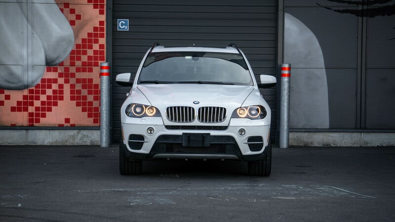 Photo 1 - Bmw X5 i xDrive 2011 y