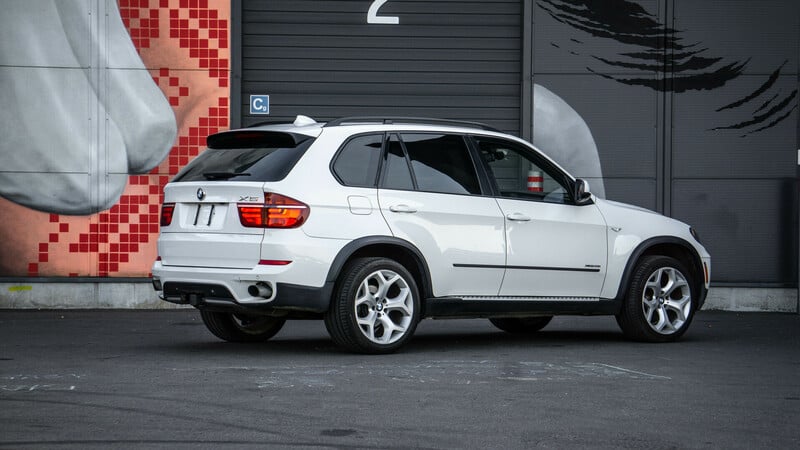 Photo 8 - Bmw X5 i xDrive 2011 y