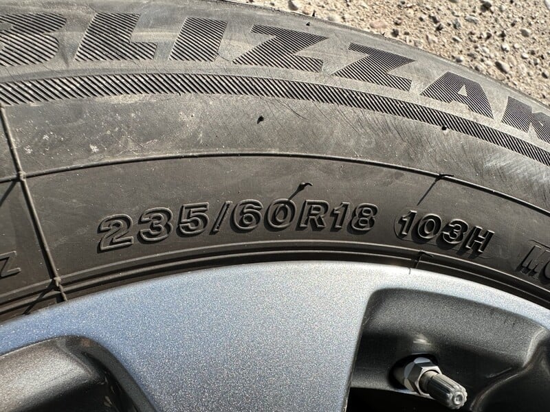 Photo 8 - Bridgestone SIunciam, 2020m 6mm R18 universal tyres passanger car