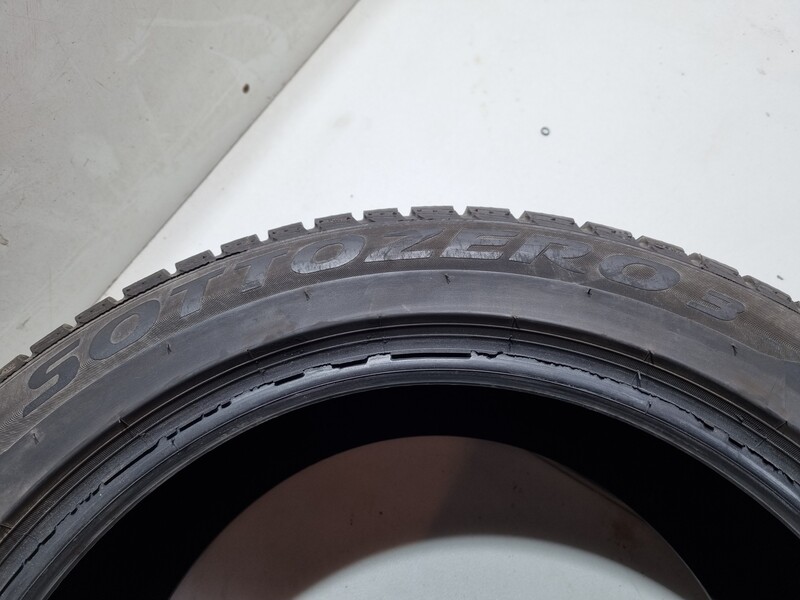 Photo 8 - Pirelli 7mm R18 universal tyres passanger car