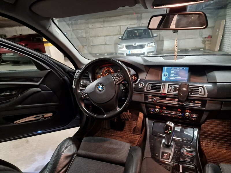 Photo 11 - Bmw 520 2011 y Sedan