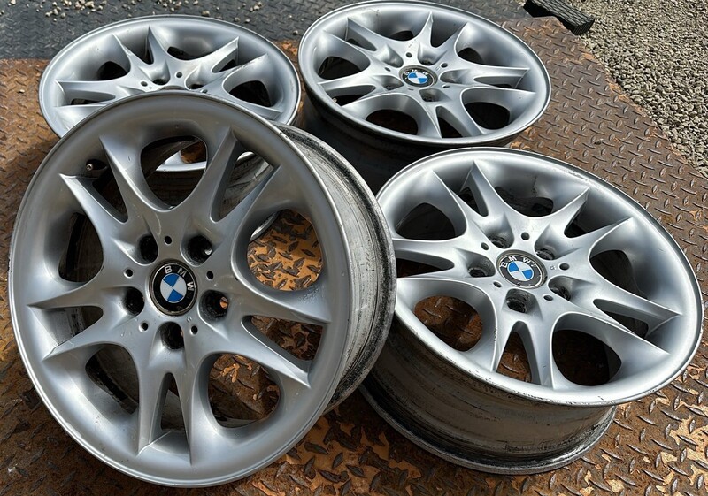 Light alloy R17 rims