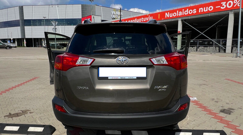 Фотография 2 - Toyota RAV4 2015 г Внедорожник / Кроссовер