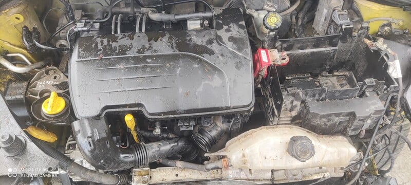 Photo 7 - Renault Clio 2007 y parts