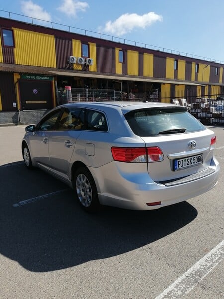 Photo 7 - Toyota Avensis 2012 y Wagon