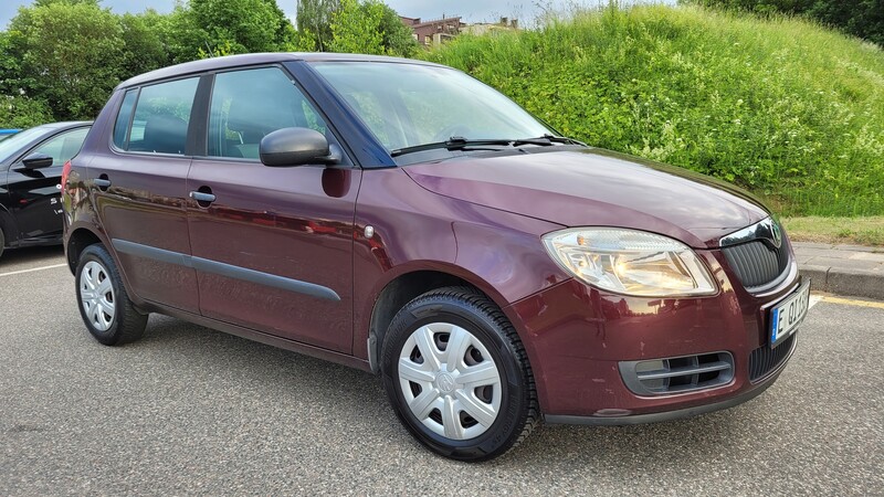 Photo 5 - Skoda Fabia 1.2 (60 AG) CLASSIC 2010 y