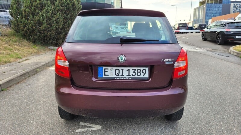 Photo 8 - Skoda Fabia 1.2 (60 AG) CLASSIC 2010 y