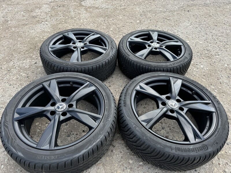 Mercedes-Benz Siunciam, 7,5J ET48 light alloy R19 rims