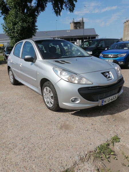 Peugeot 207 2010 y Hatchback