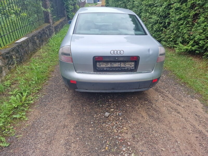 Photo 2 - Audi A6 1999 y parts