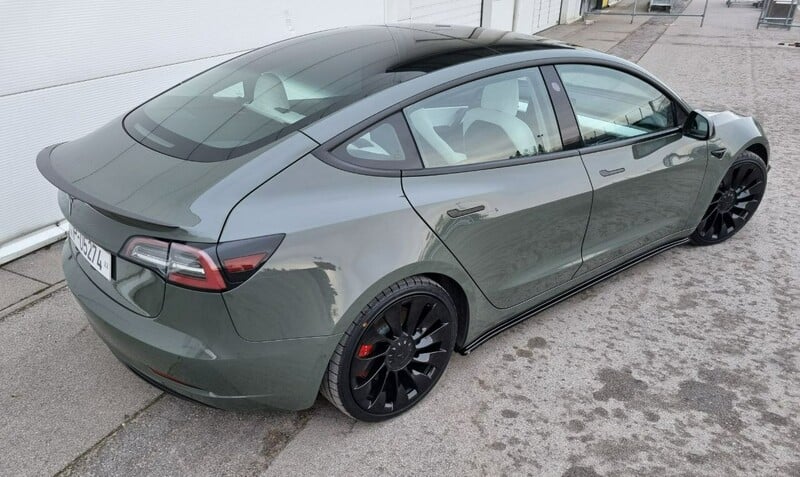 Photo 6 - Tesla Model 3 Performance 2022 y