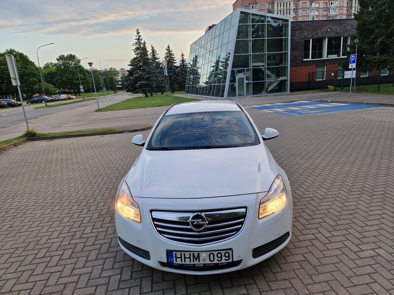 Opel Insignia 2012 m Universalas