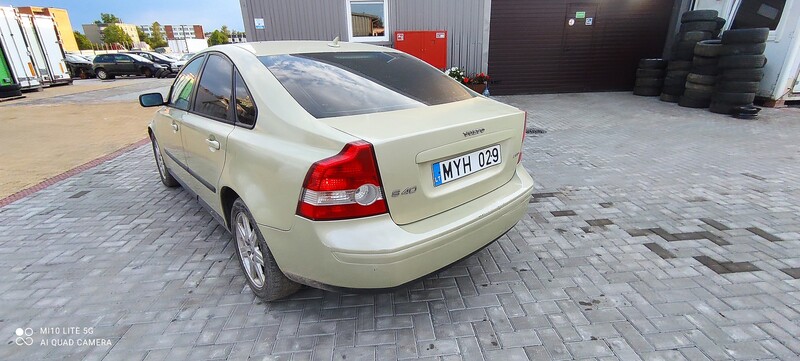 Photo 4 - Volvo S40 2004 y parts