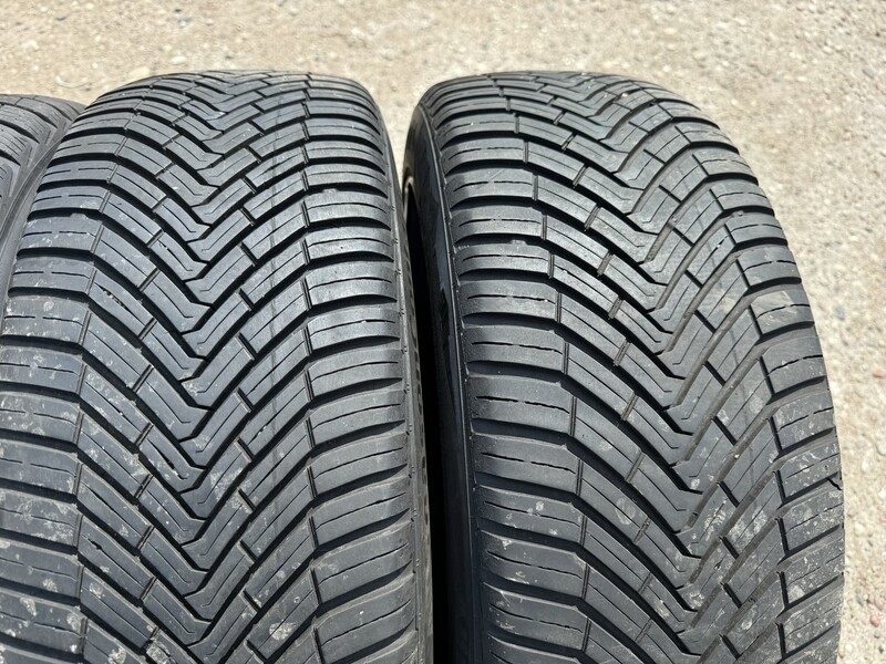 Photo 1 - Continental Siunciam, 7-8mm 2023 R19 universal tyres passanger car