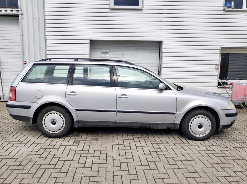 Nuotrauka 11 - Volkswagen Passat TDI 2002 m