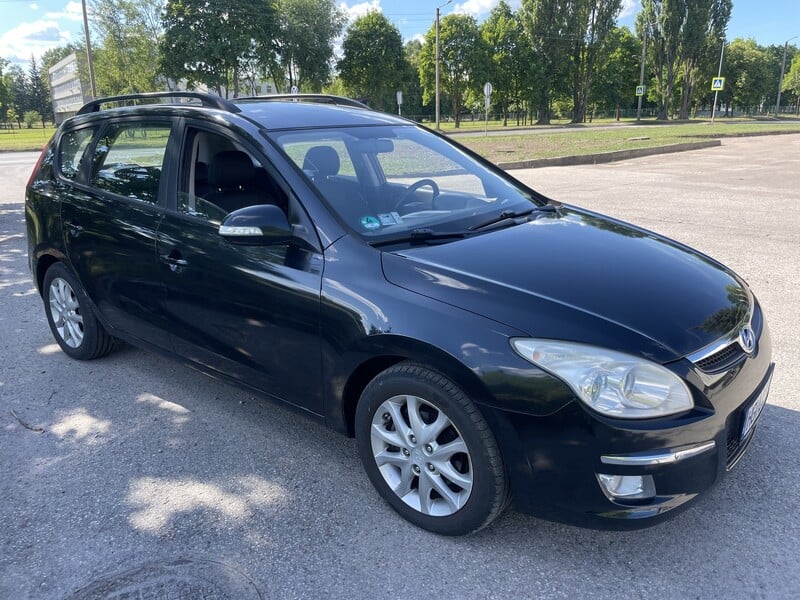 Nuotrauka 8 - Hyundai i30 I CRDi Comfort 2008 m